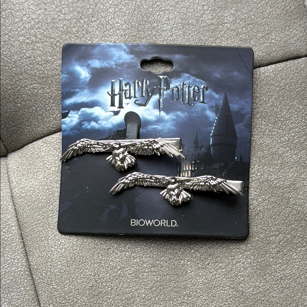 New Bioworld Silver Harry Potter Hedwig Hair Barrettes Clips